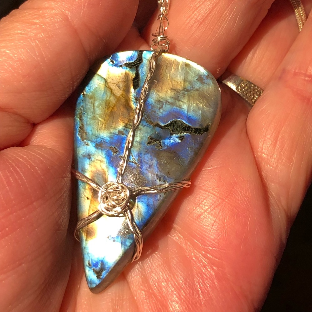 SOLD “Chained” Labradorite Necklace more available!!